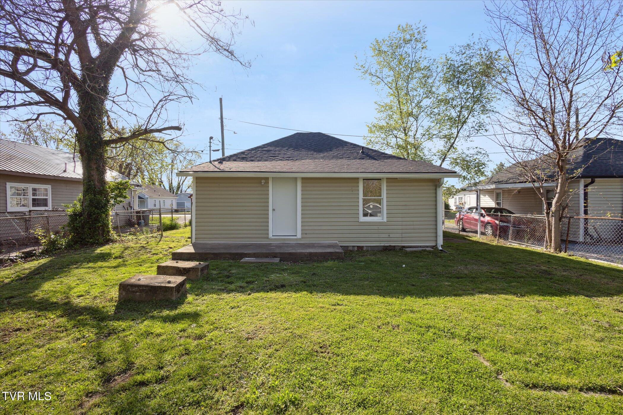 1637 E Street, Kingsport, Tennessee image 25