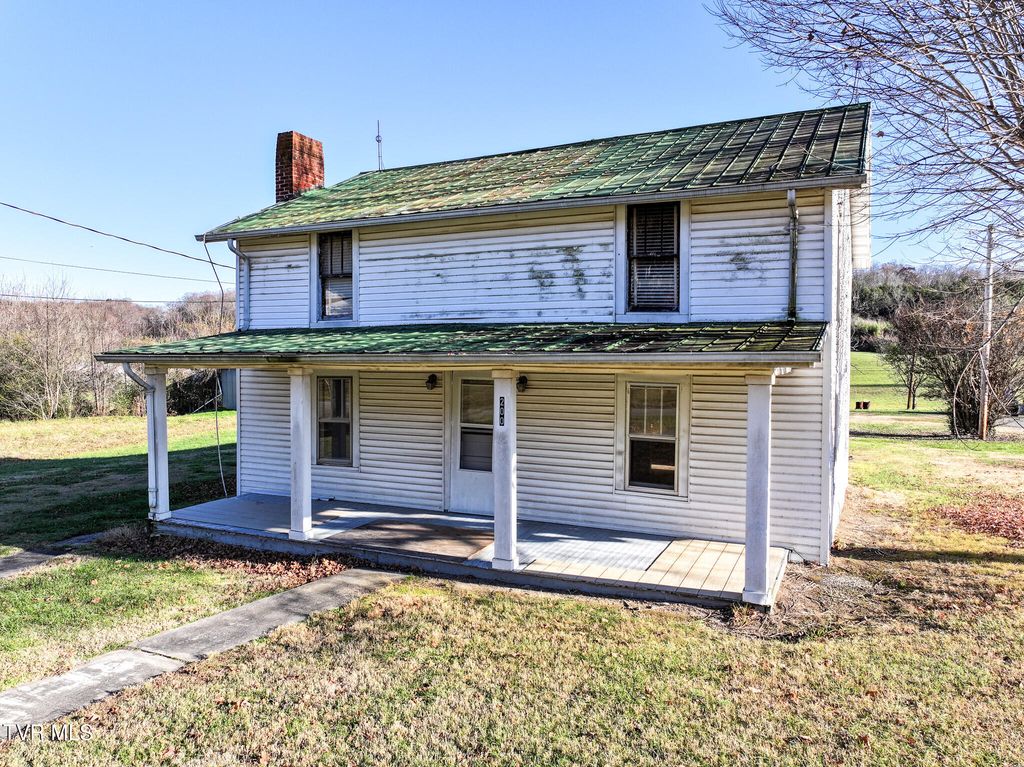 Photo of 200 Doughtys Chapel Road, Greeneville, TN 37745 (MLS # 9988680)