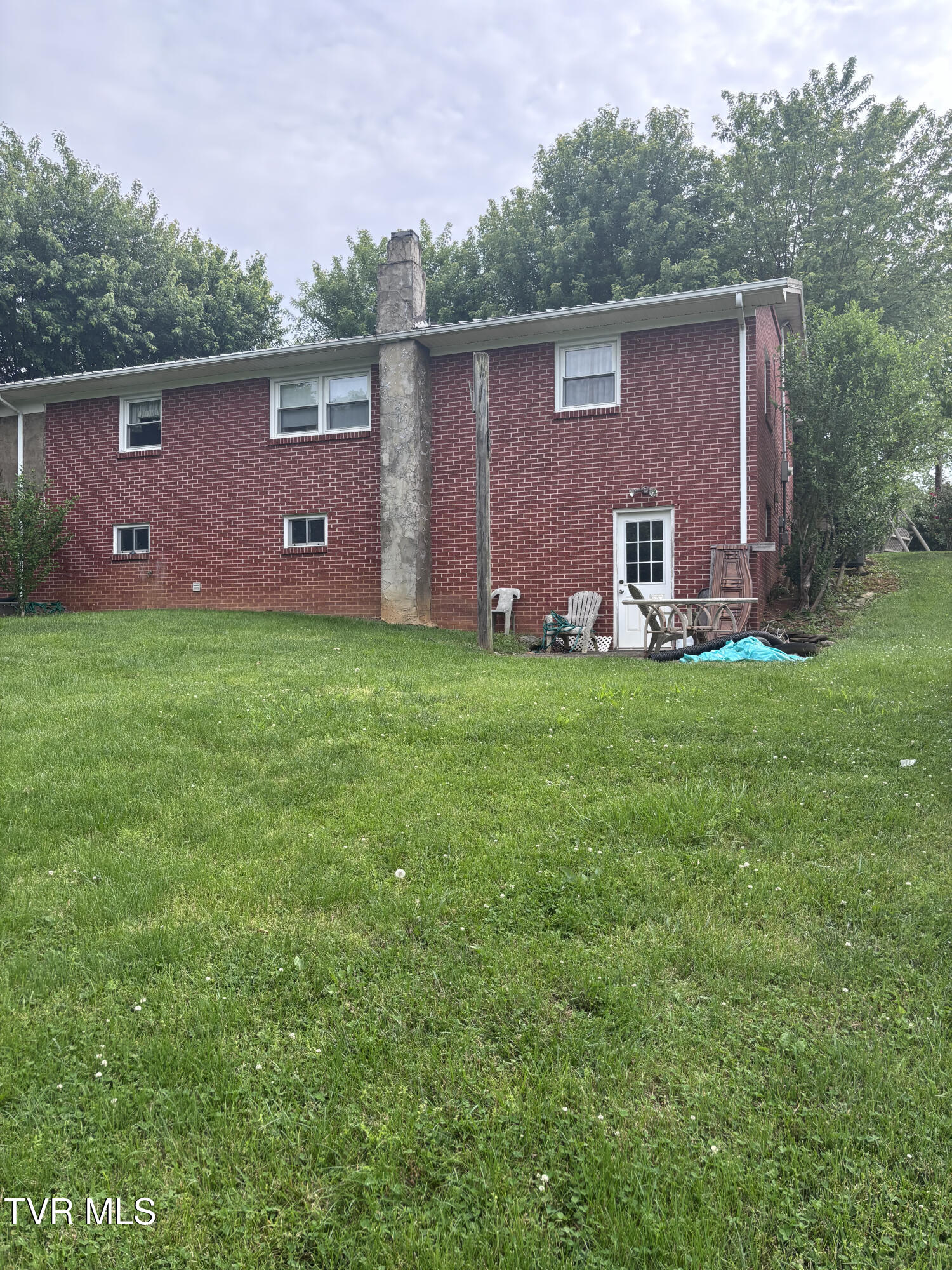 644 Summitt Drive, Jonesborough, Tennessee image 3