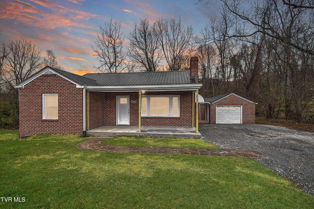 Photo of 1463 Southside Road, Elizabethton, TN 37643 (MLS # 9988780)