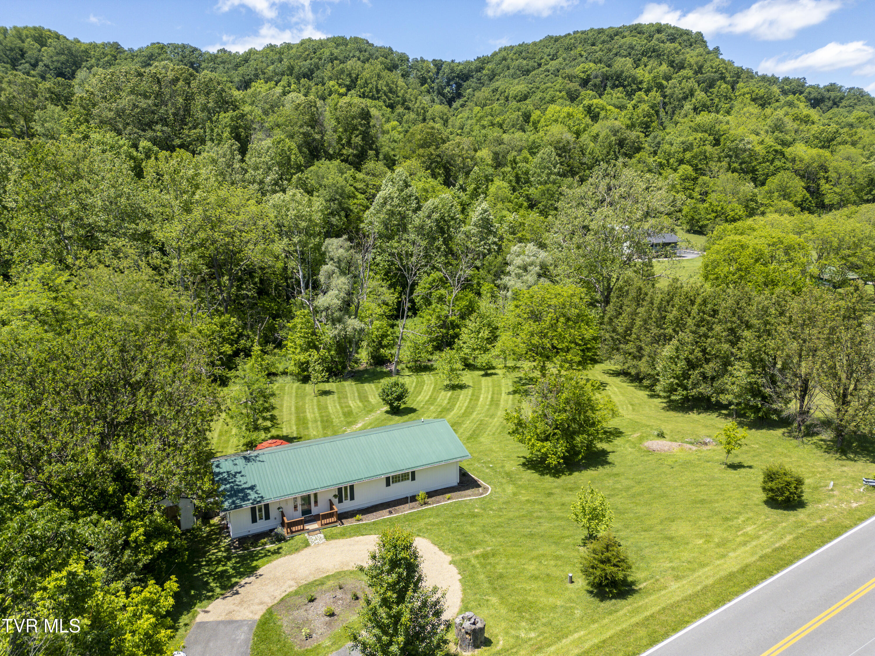 21463 Rich Valley Road, Abingdon, Virginia image 5