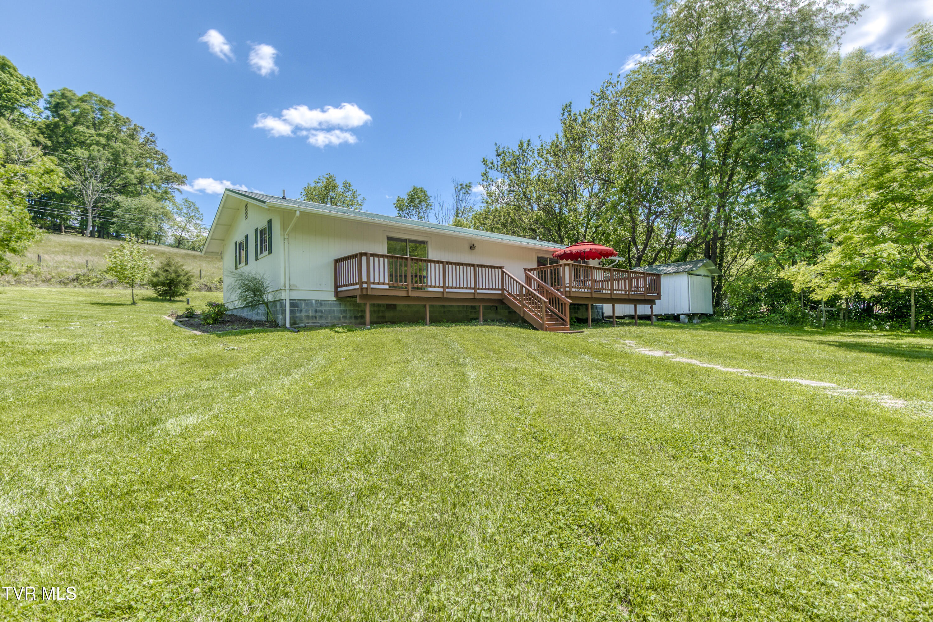 21463 Rich Valley Road, Abingdon, Virginia image 11