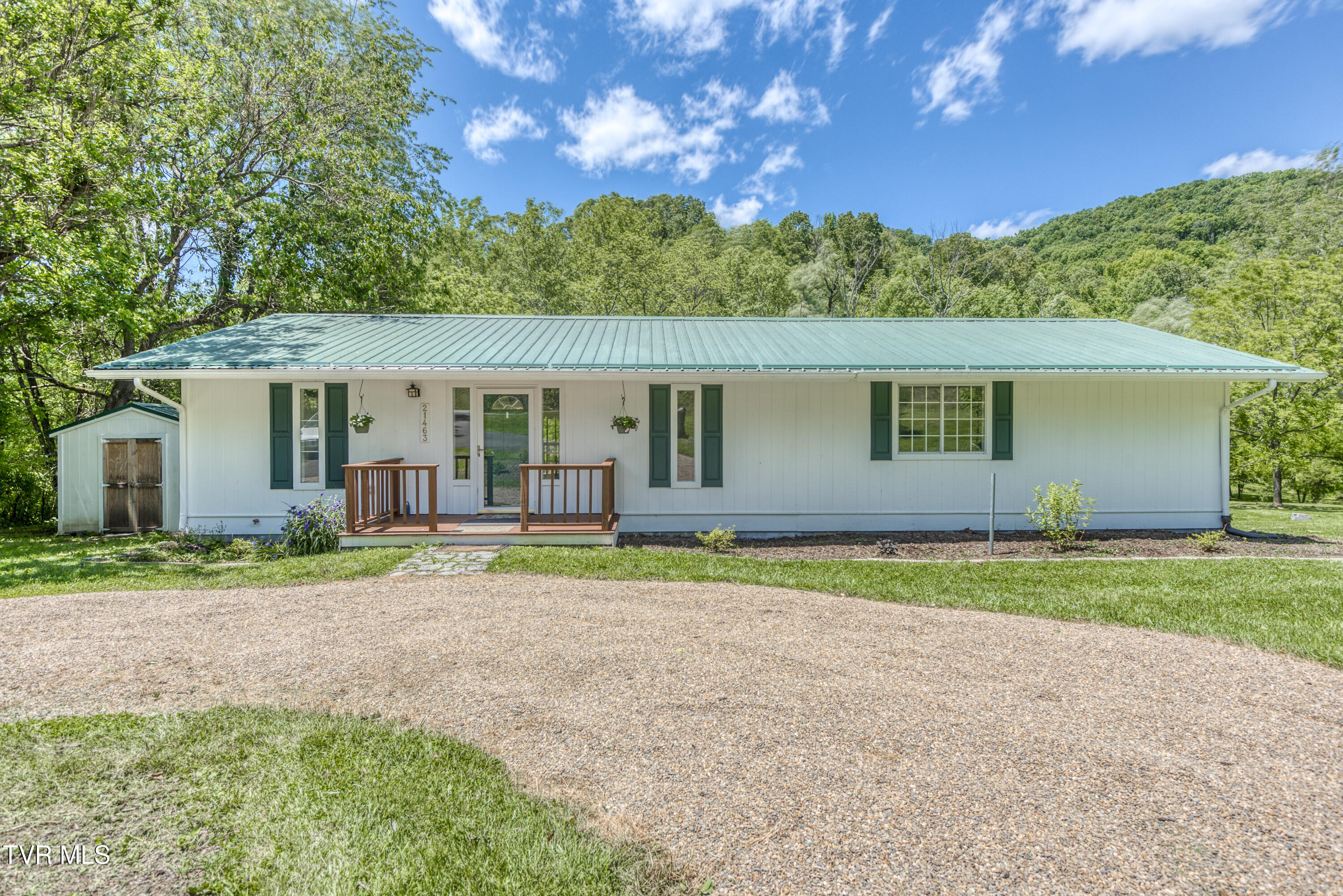 21463 Rich Valley Road, Abingdon, Virginia image 3