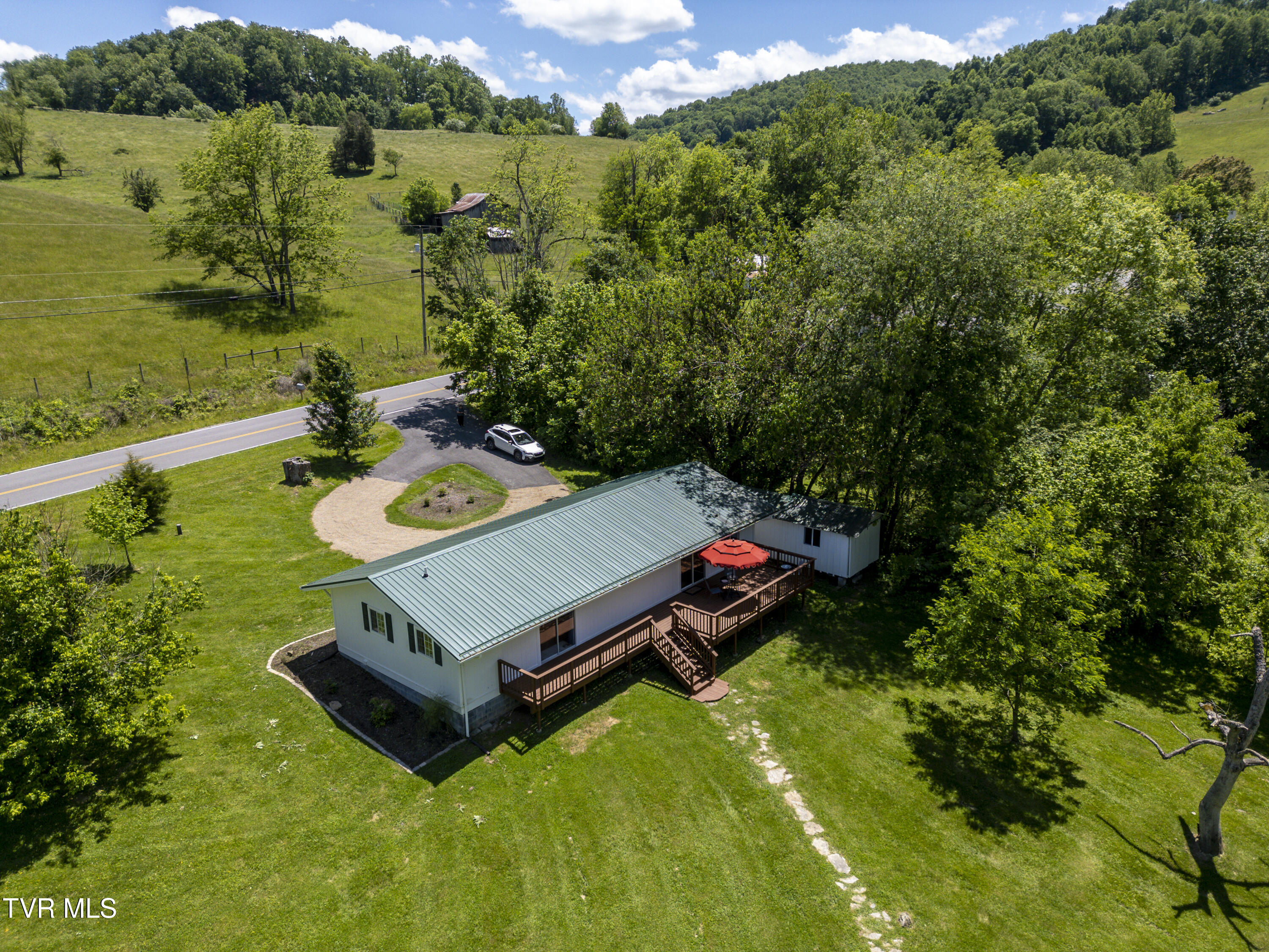 21463 Rich Valley Road, Abingdon, Virginia image 10