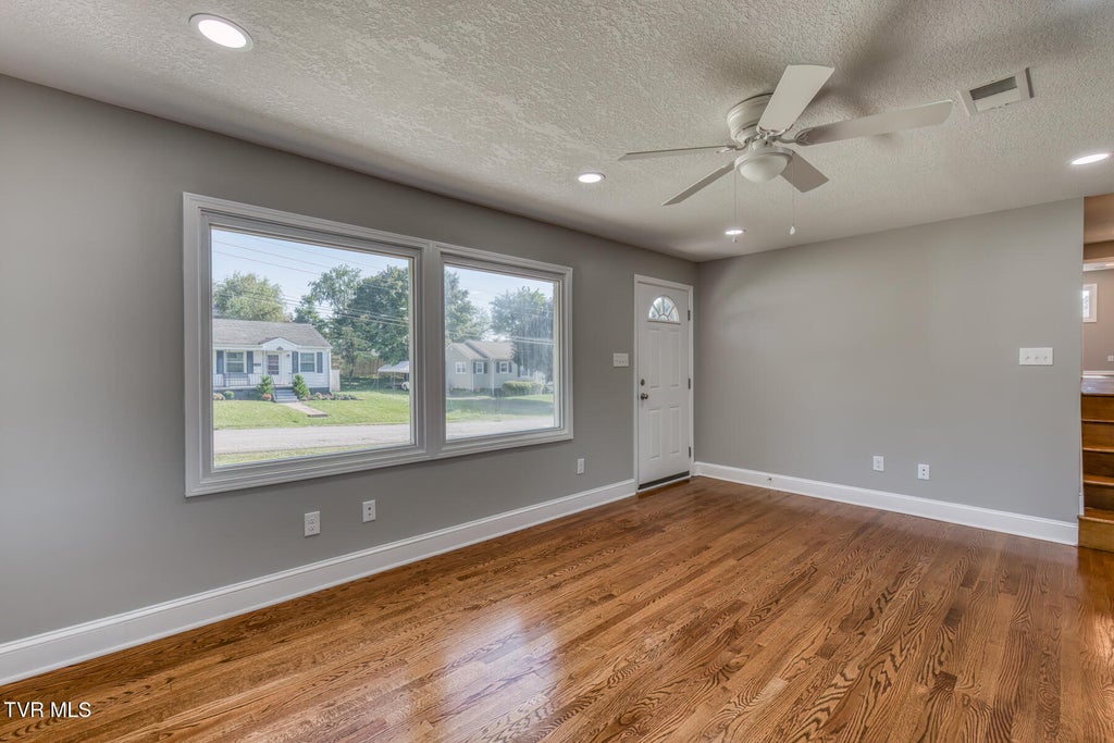 Photo of 1216 Norway Street #101, Bristol, VA 24201 (MLS # 9996298)
