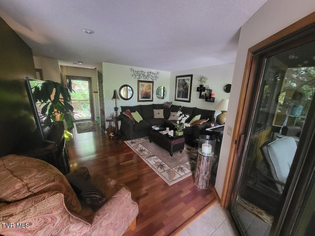 311 Autumn Chase Dr #311, Johnson City, Tennessee image 2