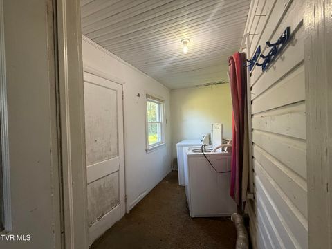 Tiny photo for 1529 Central Street, Kingsport, TN 37664 (MLS # 9986493)