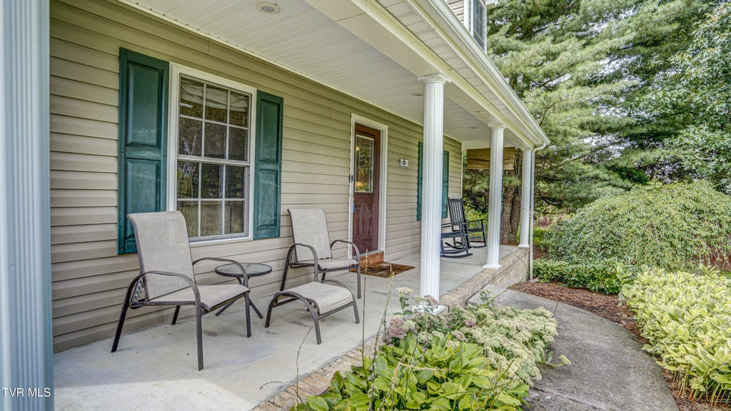 Photo of 4132 Old Jonesboro Road, Bristol, TN 37620 (MLS # 9998553)