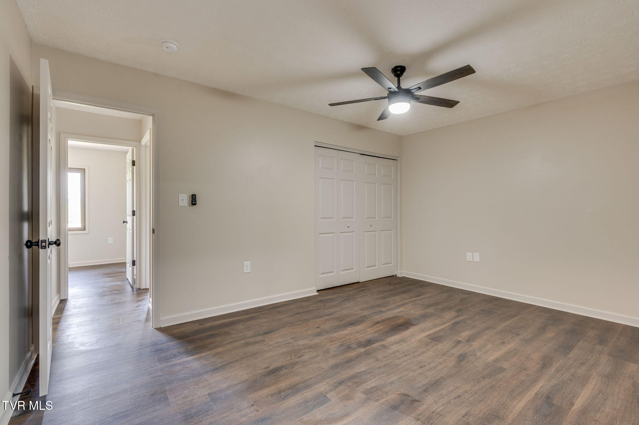 480 Old Hickory Circle, Mount Carmel, Tennessee image 13
