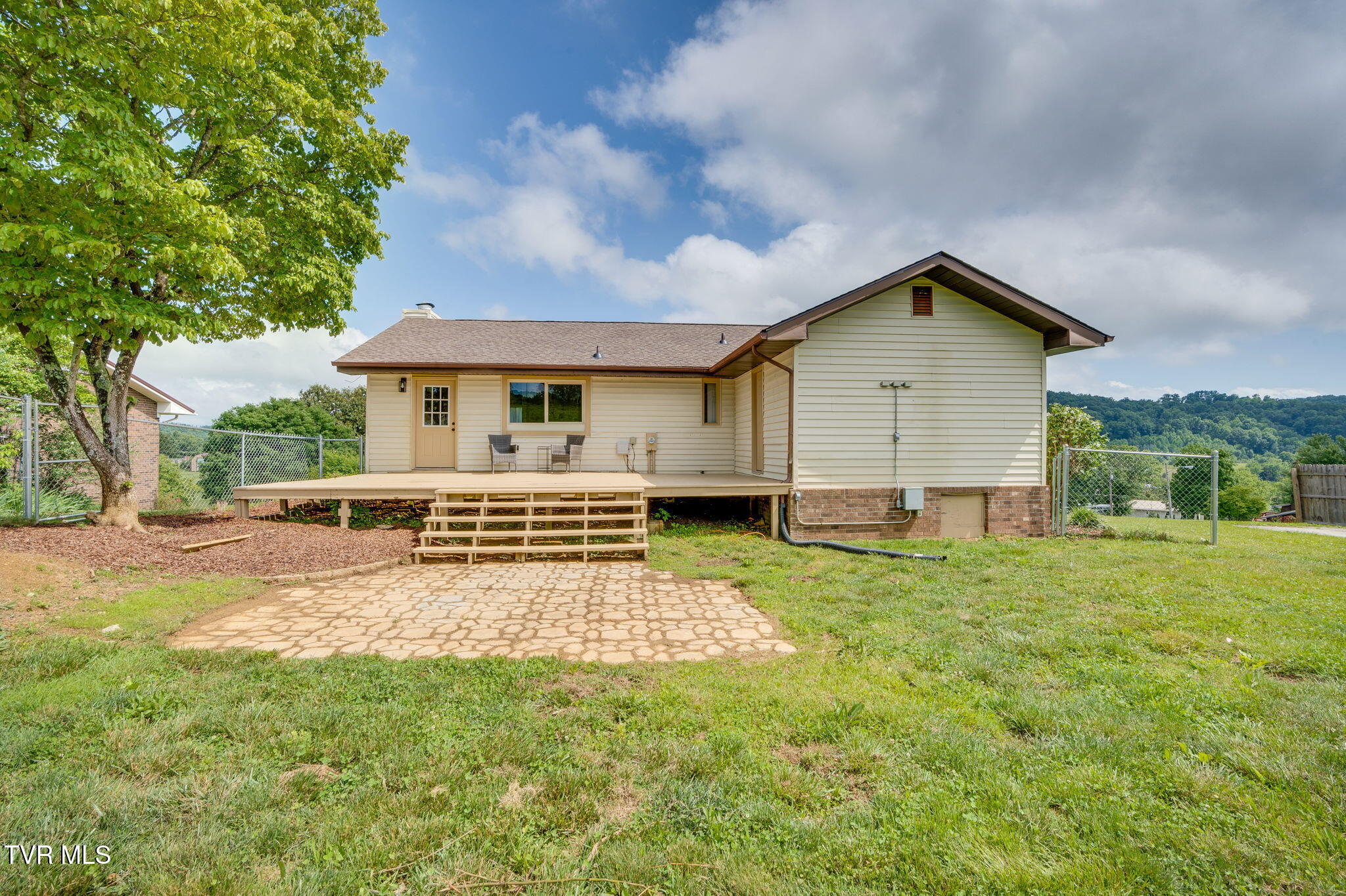 480 Old Hickory Circle, Mount Carmel, Tennessee image 34