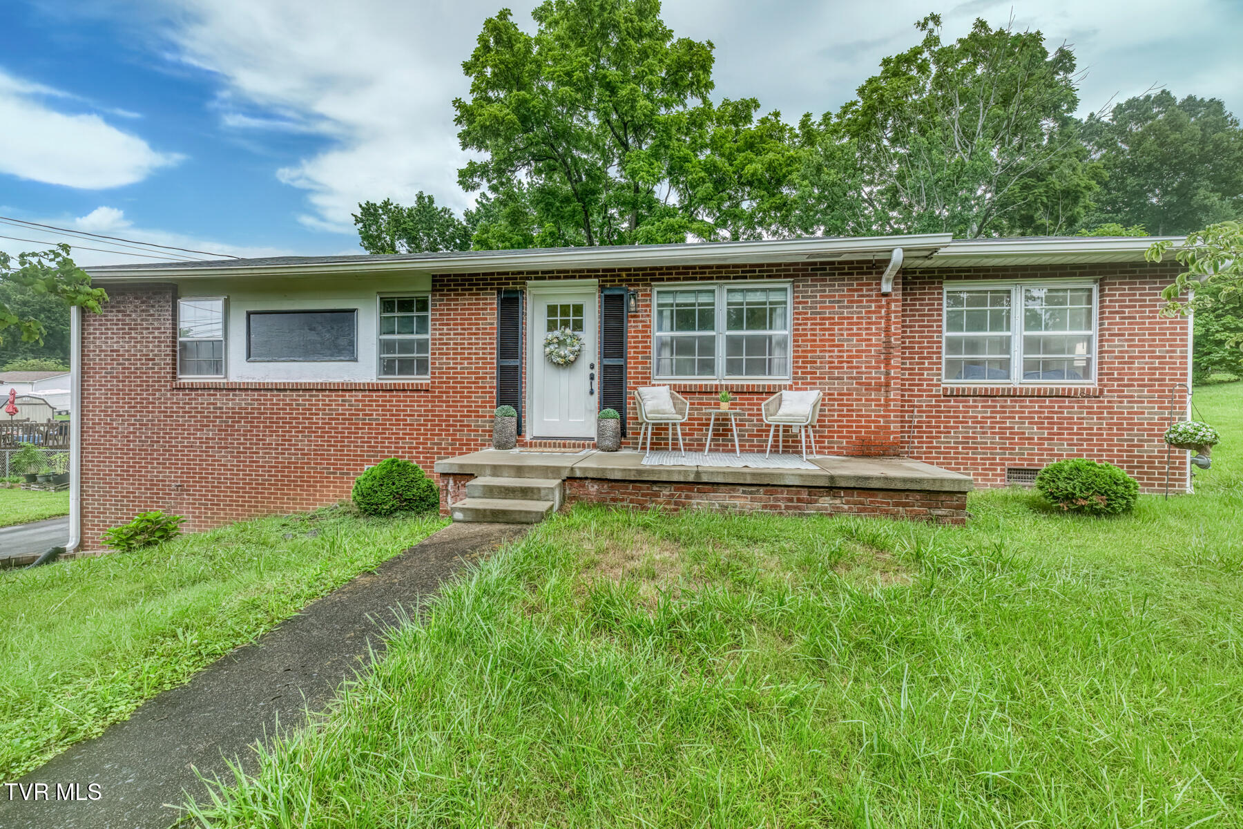 Photo 1 of 59 — 300 Peach Blossom Court, Johnson City, TN 37604