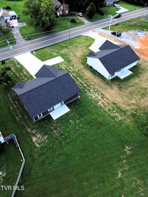 Tiny photo for 809 Asheville Highway, Greeneville, TN 37743 (MLS # 9979382)