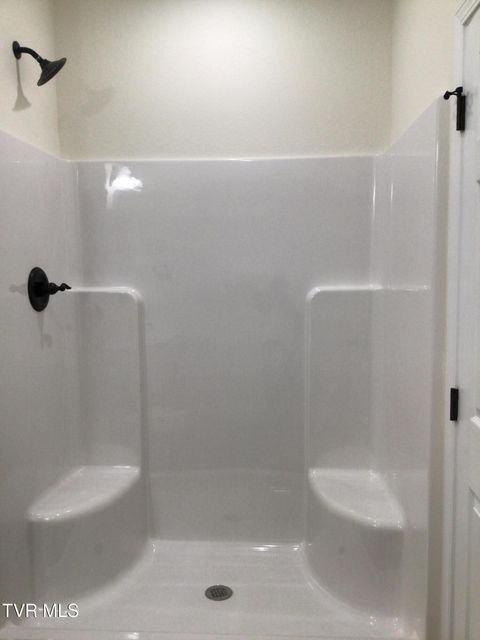 Tiny photo for 809 Asheville Highway, Greeneville, TN 37743 (MLS # 9979382)