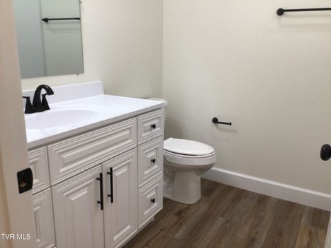 Tiny photo for 809 Asheville Highway, Greeneville, TN 37743 (MLS # 9979382)