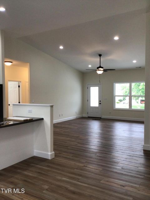 Tiny photo for 809 Asheville Highway, Greeneville, TN 37743 (MLS # 9979382)