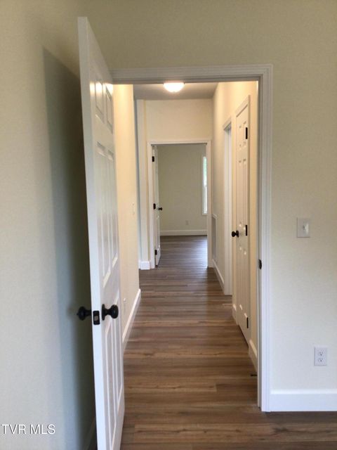 Tiny photo for 809 Asheville Highway, Greeneville, TN 37743 (MLS # 9979382)