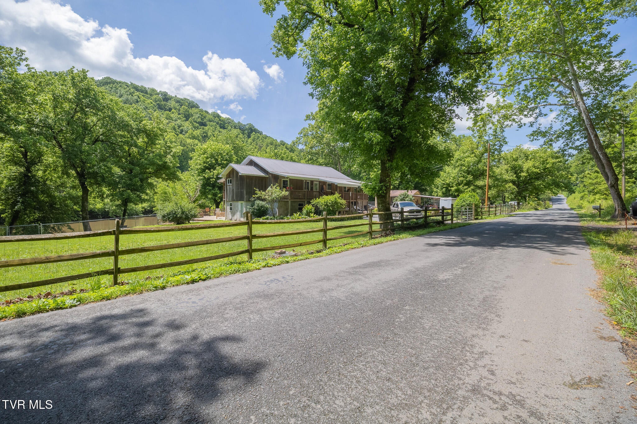 17088 North Fork River Road
