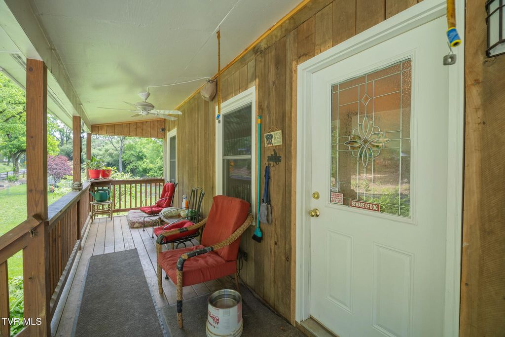 Photo of 17088 Fork River Road, Abingdon, VA 24210 (MLS # 9996086)