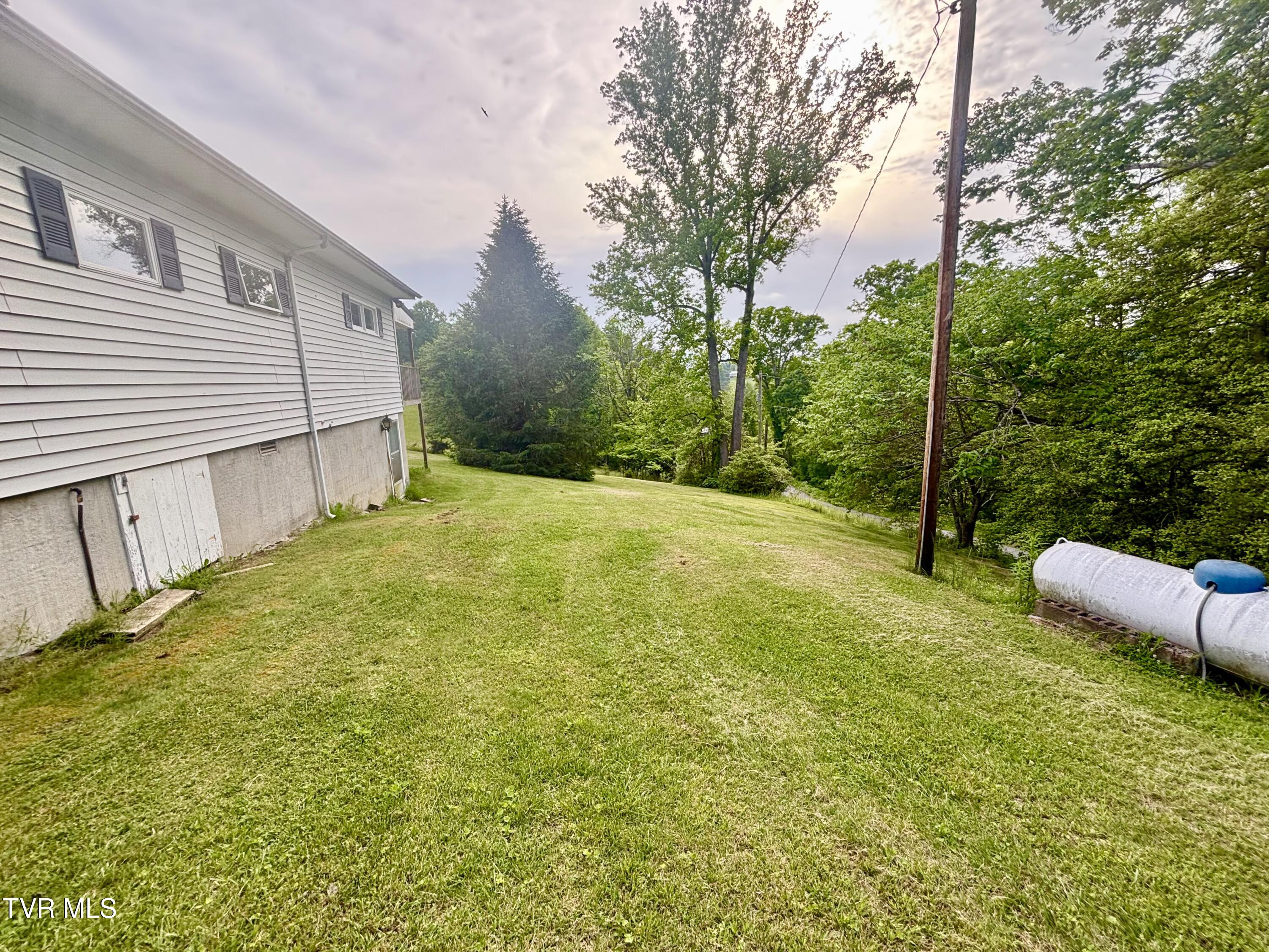 338 Bus Shop Road, Jonesville, Virginia image 7