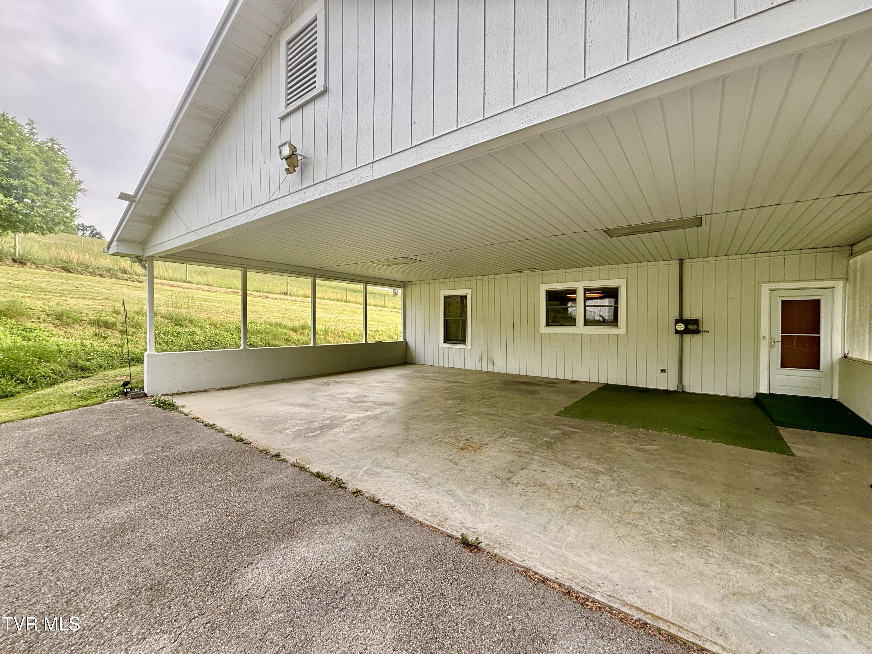 338 Bus Shop Road, Jonesville, Virginia image 14