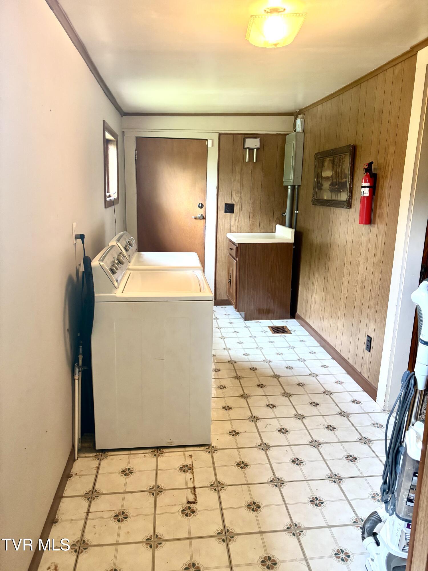 338 Bus Shop Road, Jonesville, Virginia image 21