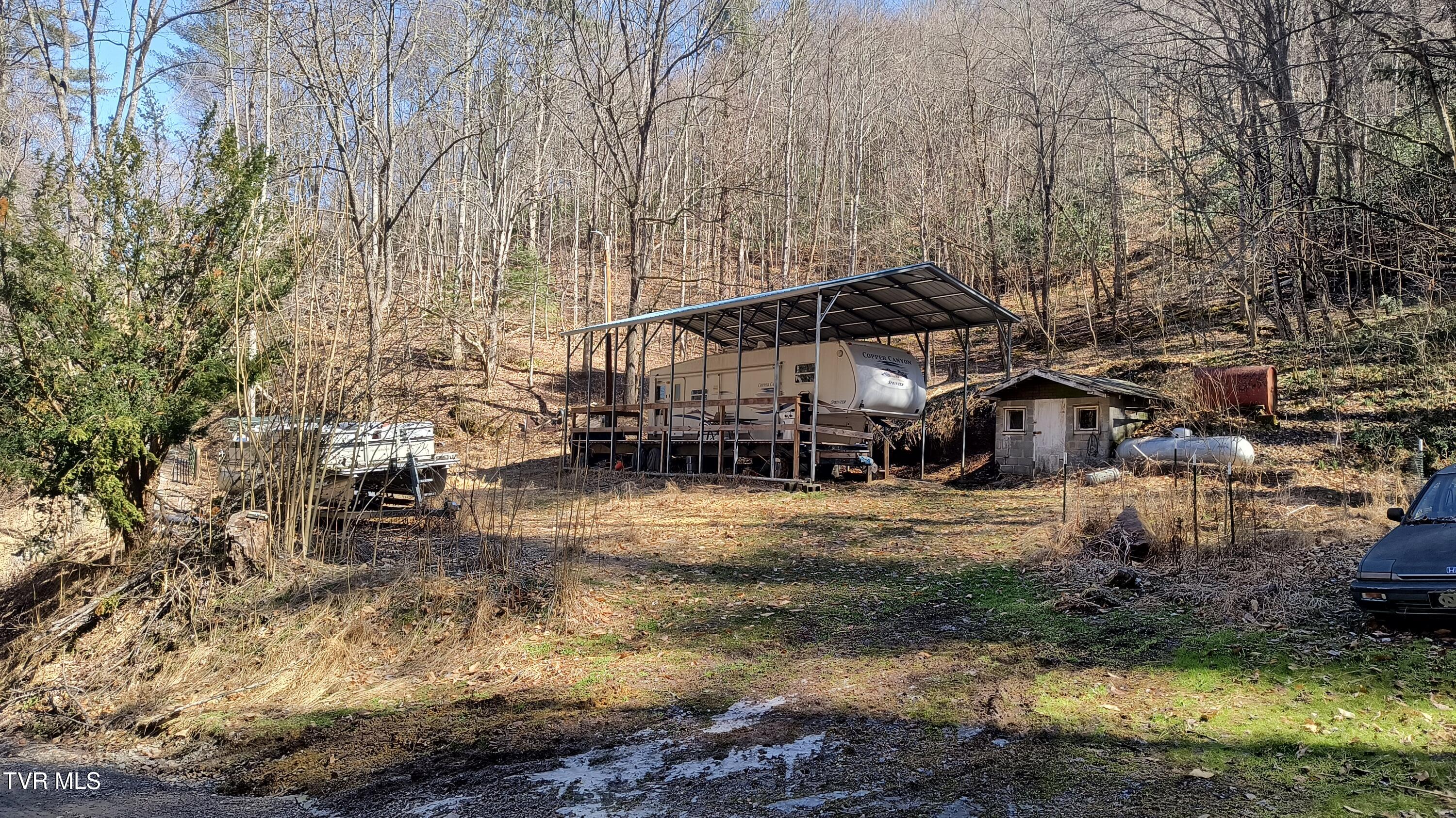841 Green Road, Butler, Tennessee image 13