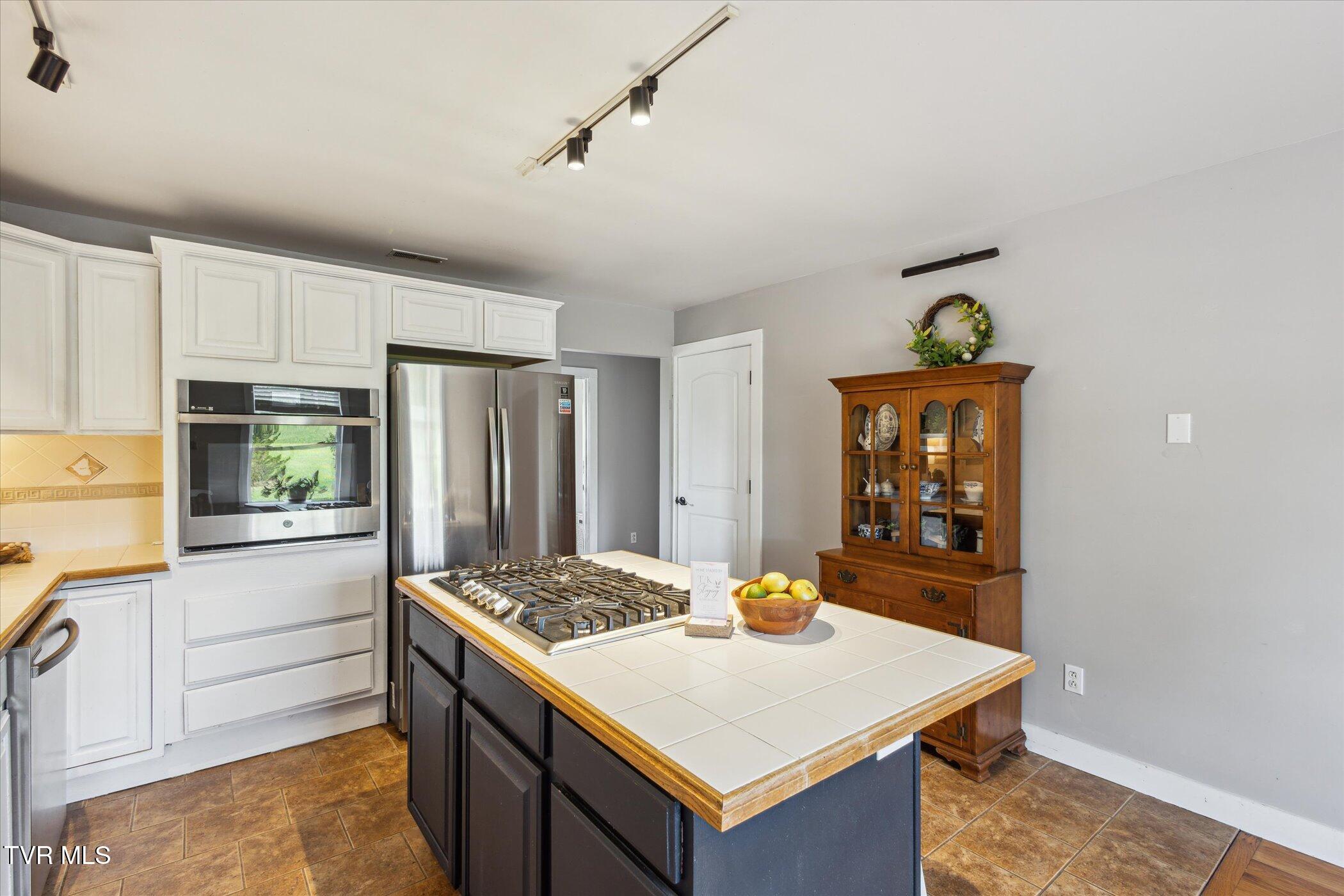 108 Durham Road, Johnson City, Tennessee image 17