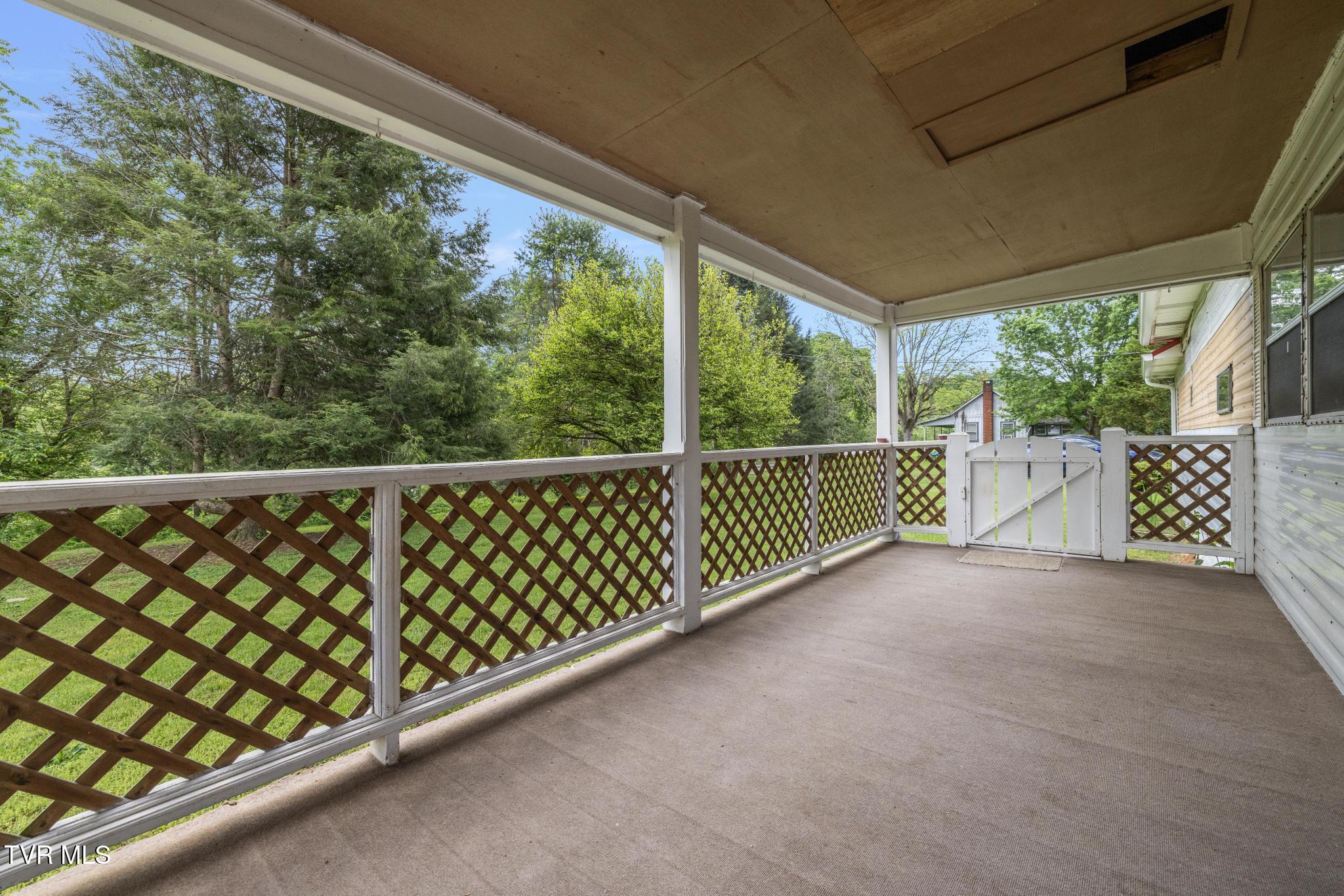 1940 Hickory Tree Road, Bluff City, Tennessee image 46