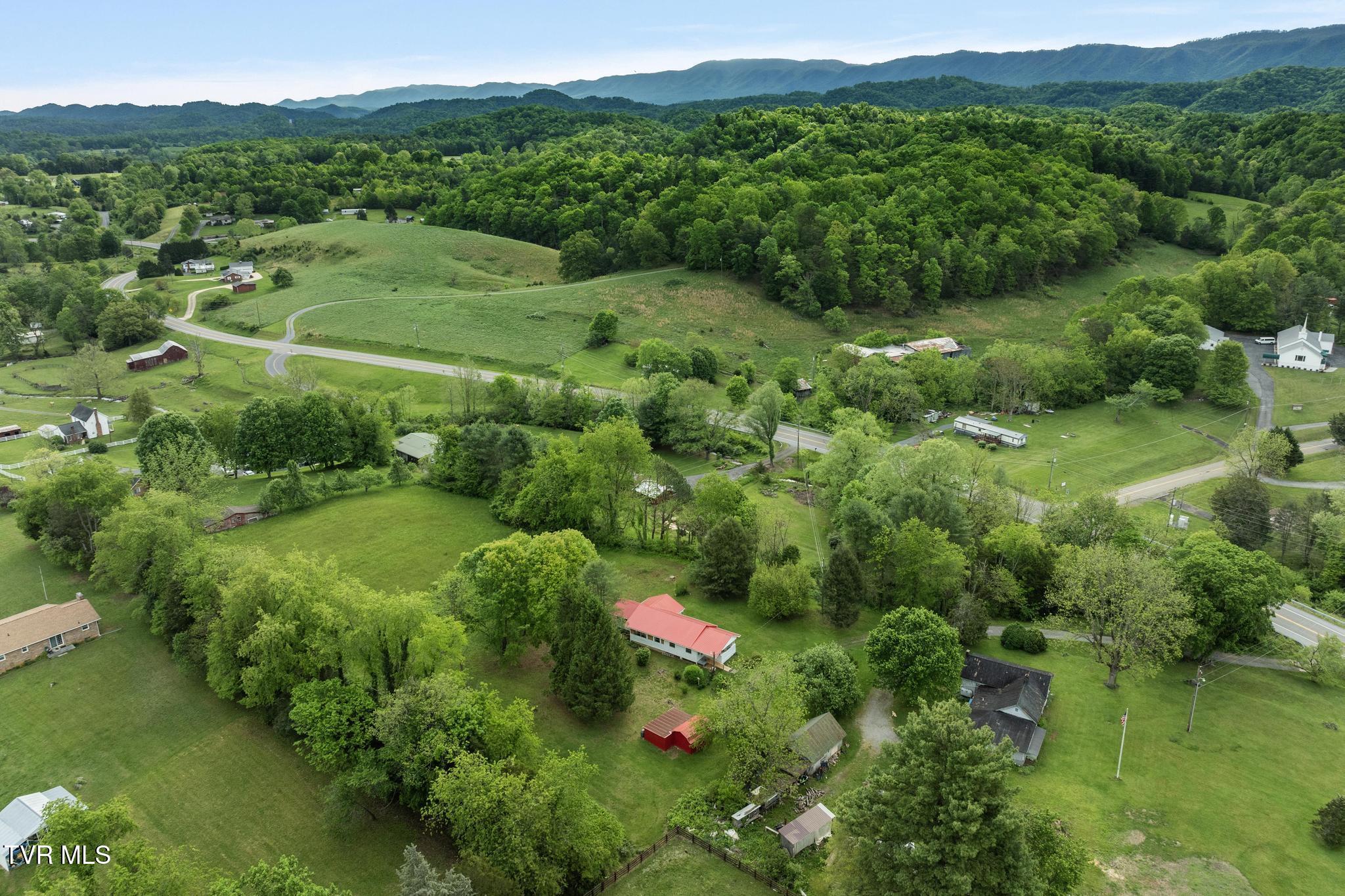 1940 Hickory Tree Road, Bluff City, Tennessee image 37