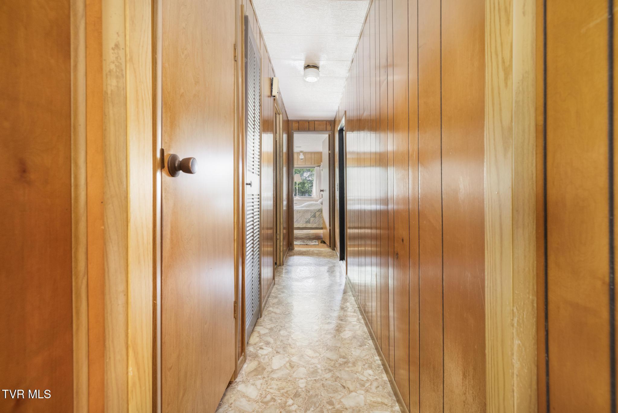 1940 Hickory Tree Road, Bluff City, Tennessee image 13