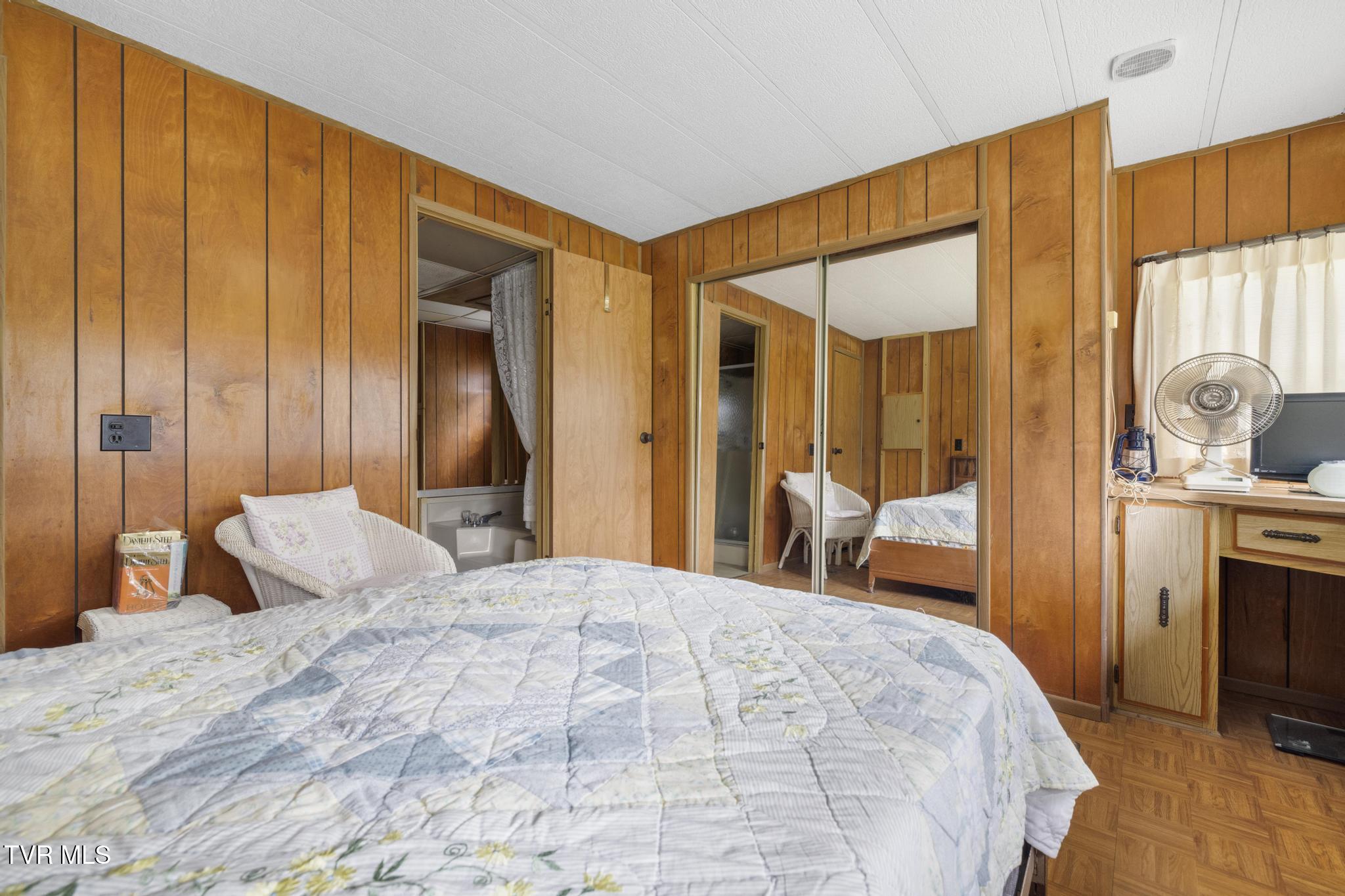 1940 Hickory Tree Road, Bluff City, Tennessee image 16