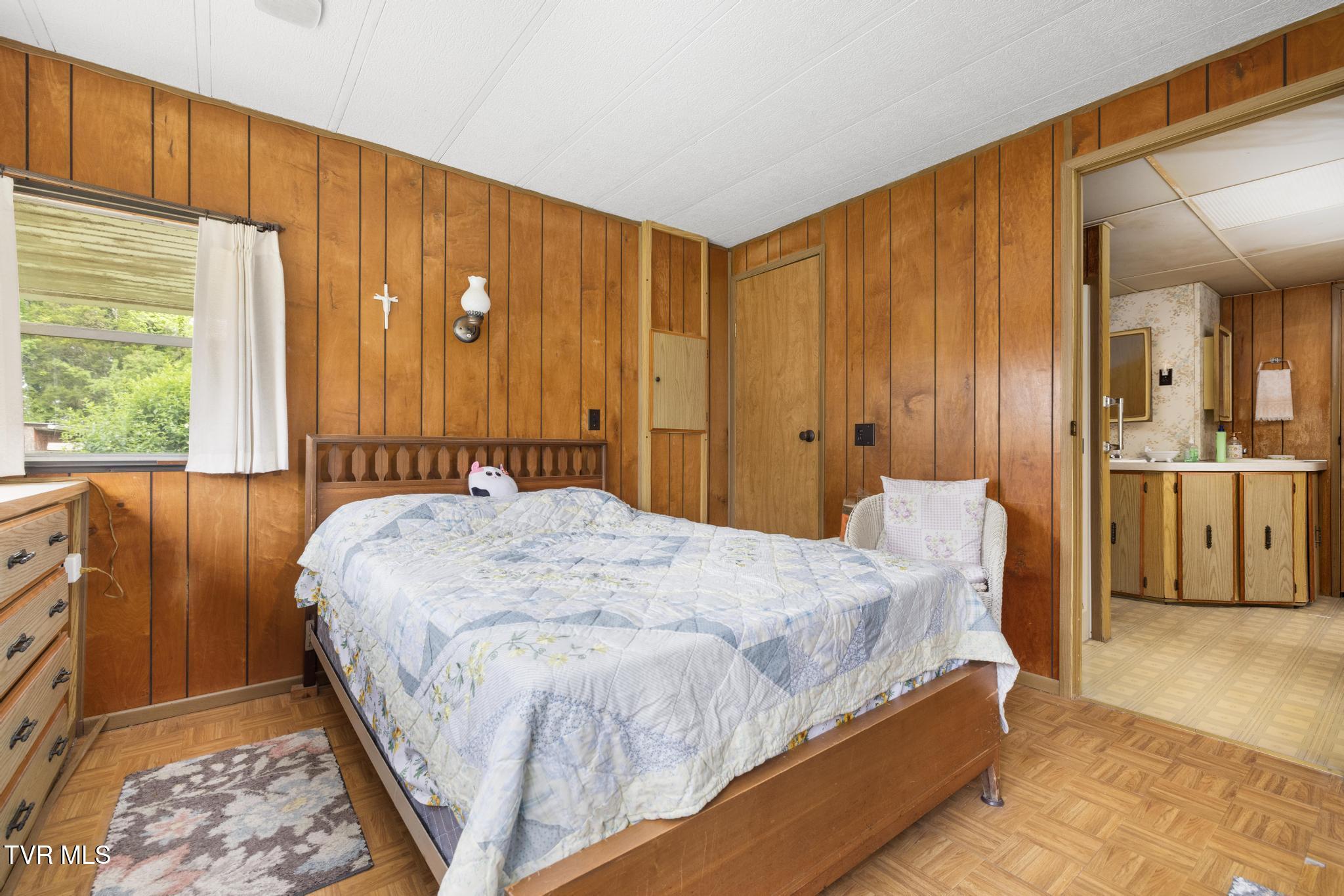 1940 Hickory Tree Road, Bluff City, Tennessee image 17