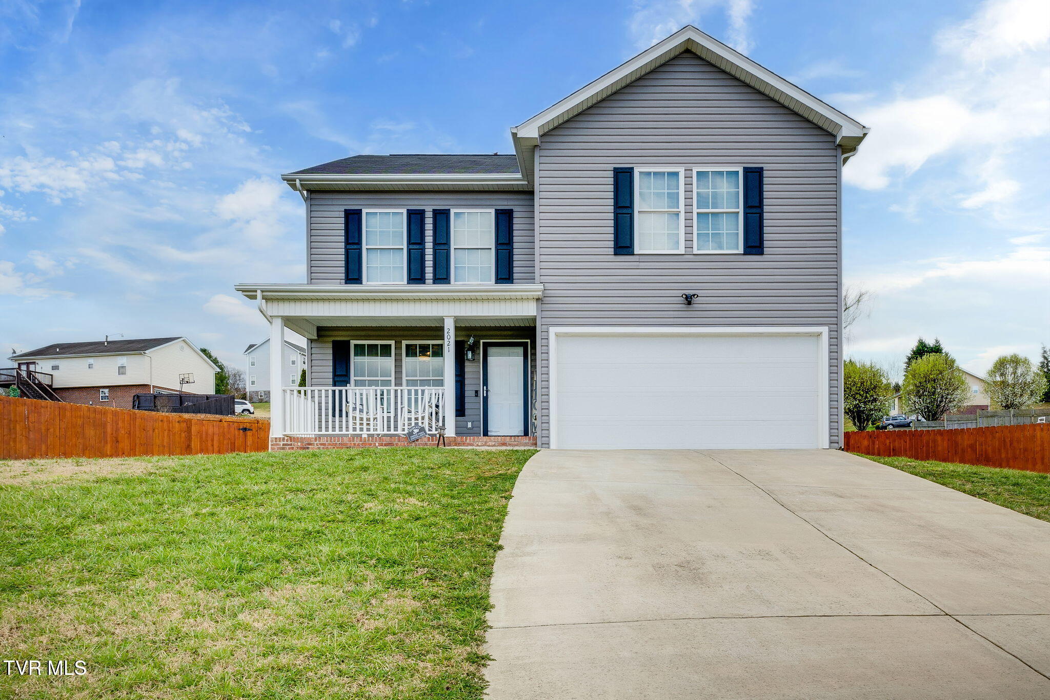 2021 Cody Cove, Bluff City, Tennessee image 2