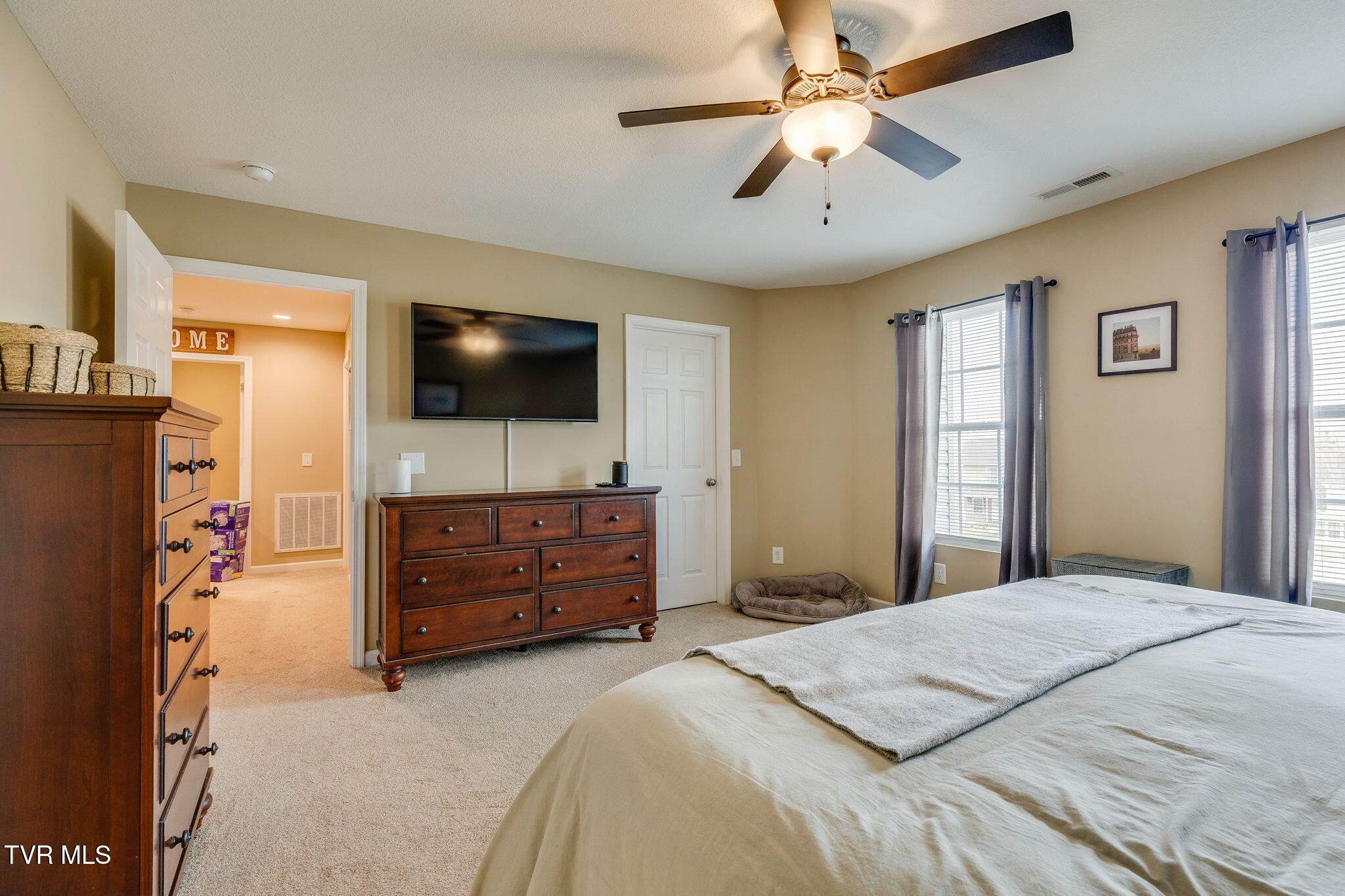 2021 Cody Cove, Bluff City, Tennessee image 18