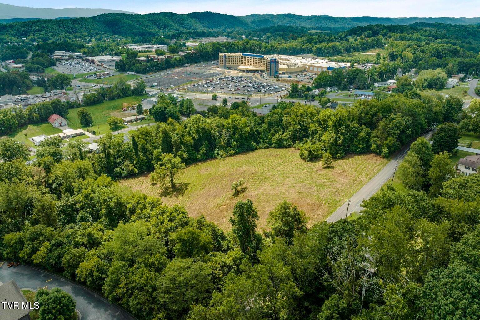2524 Skyline Ridge, Bristol, Virginia image 13