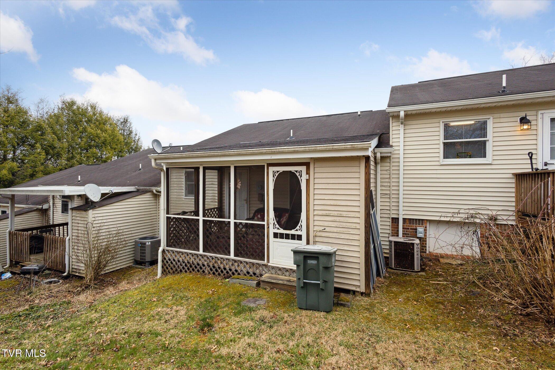 945 Maiden Street, Abingdon, Virginia image 28