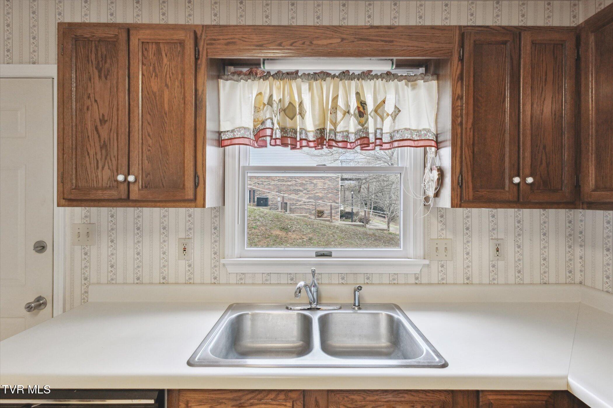 945 Maiden Street, Abingdon, Virginia image 15