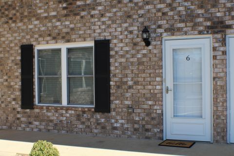 Photo of 730 Sir Echo Drive #6, Kingsport, TN 37663 (MLS # 9991329)