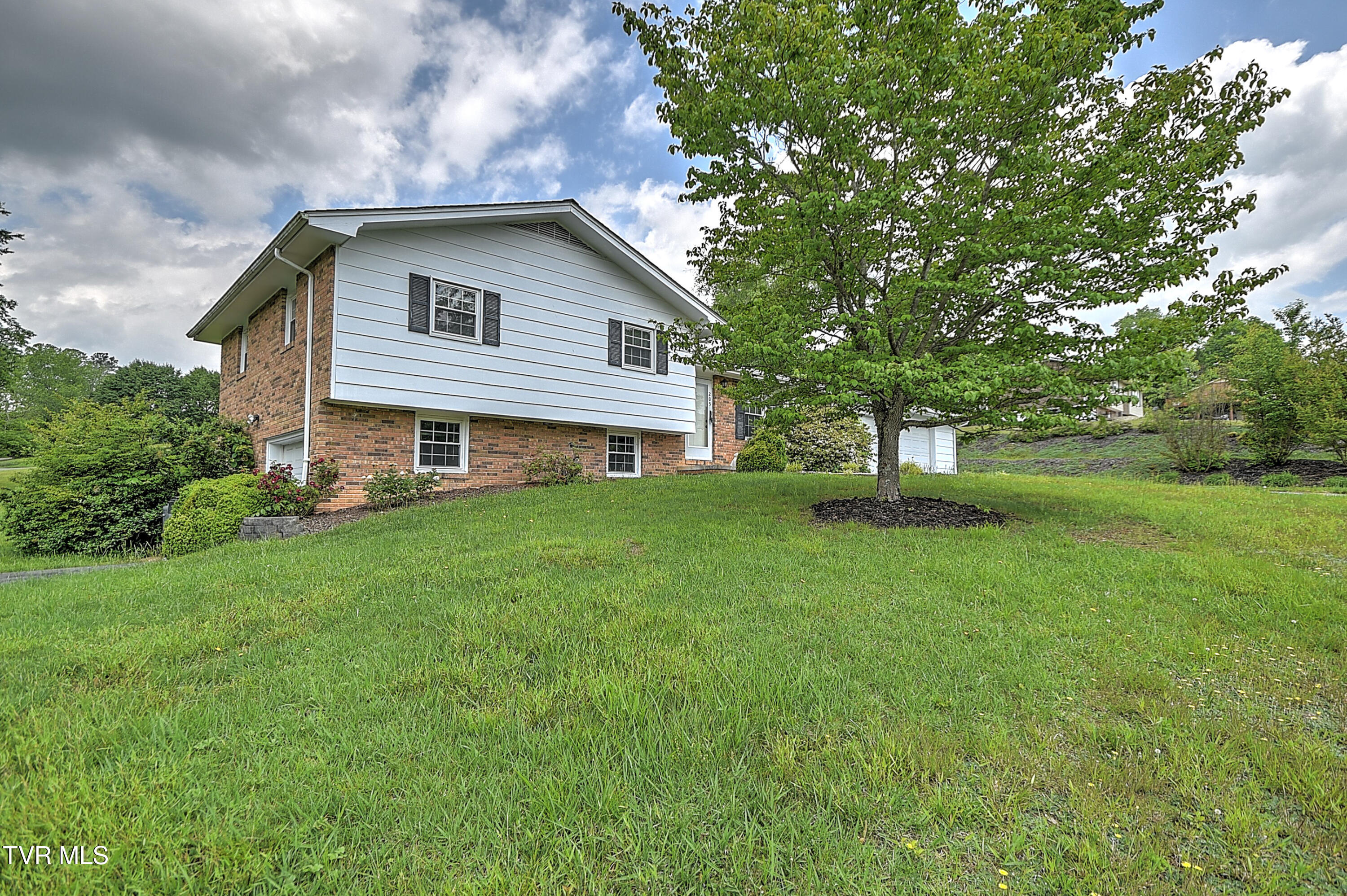 205 Clear Branch Circle, Blountville, Tennessee image 37