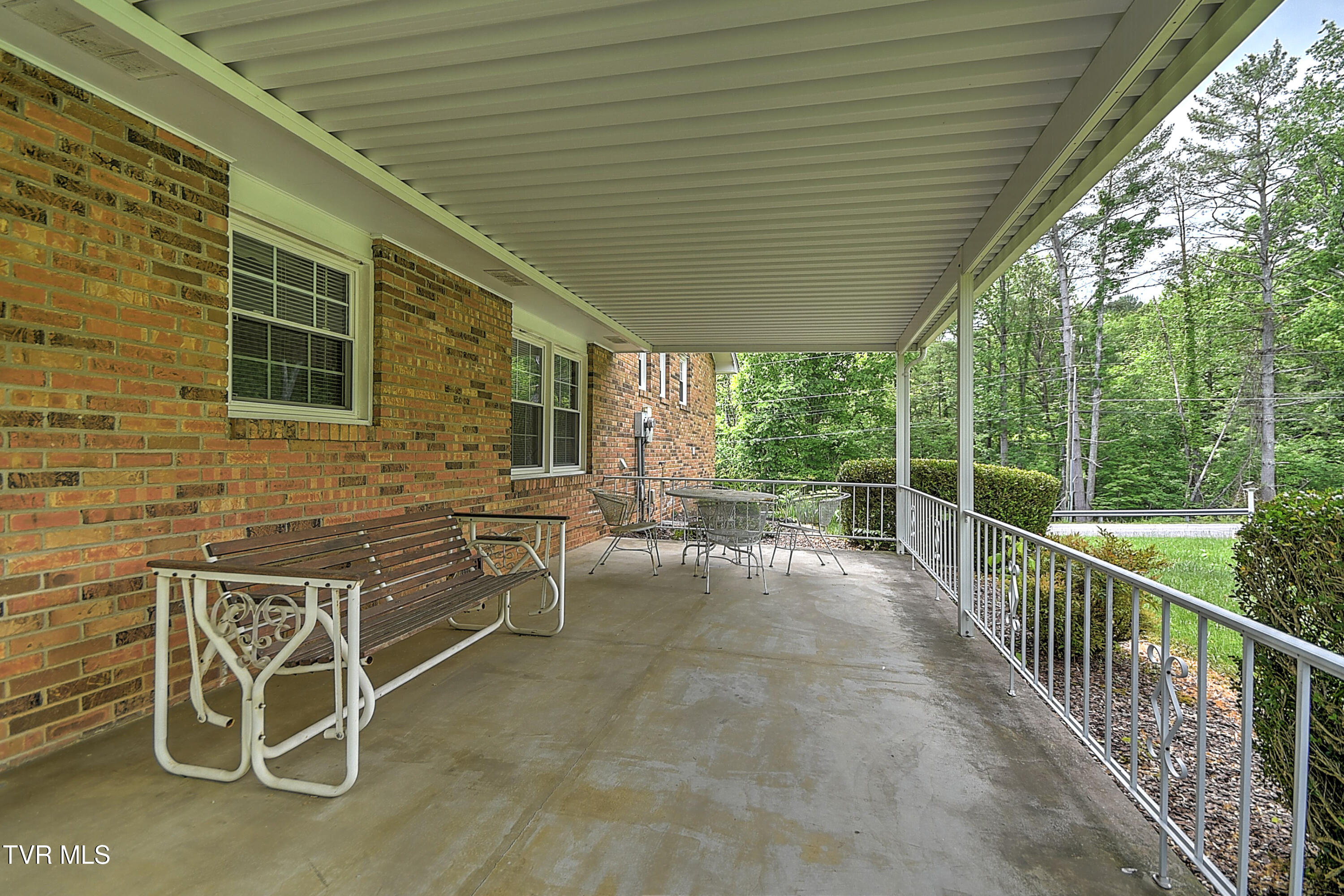 205 Clear Branch Circle, Blountville, Tennessee image 45