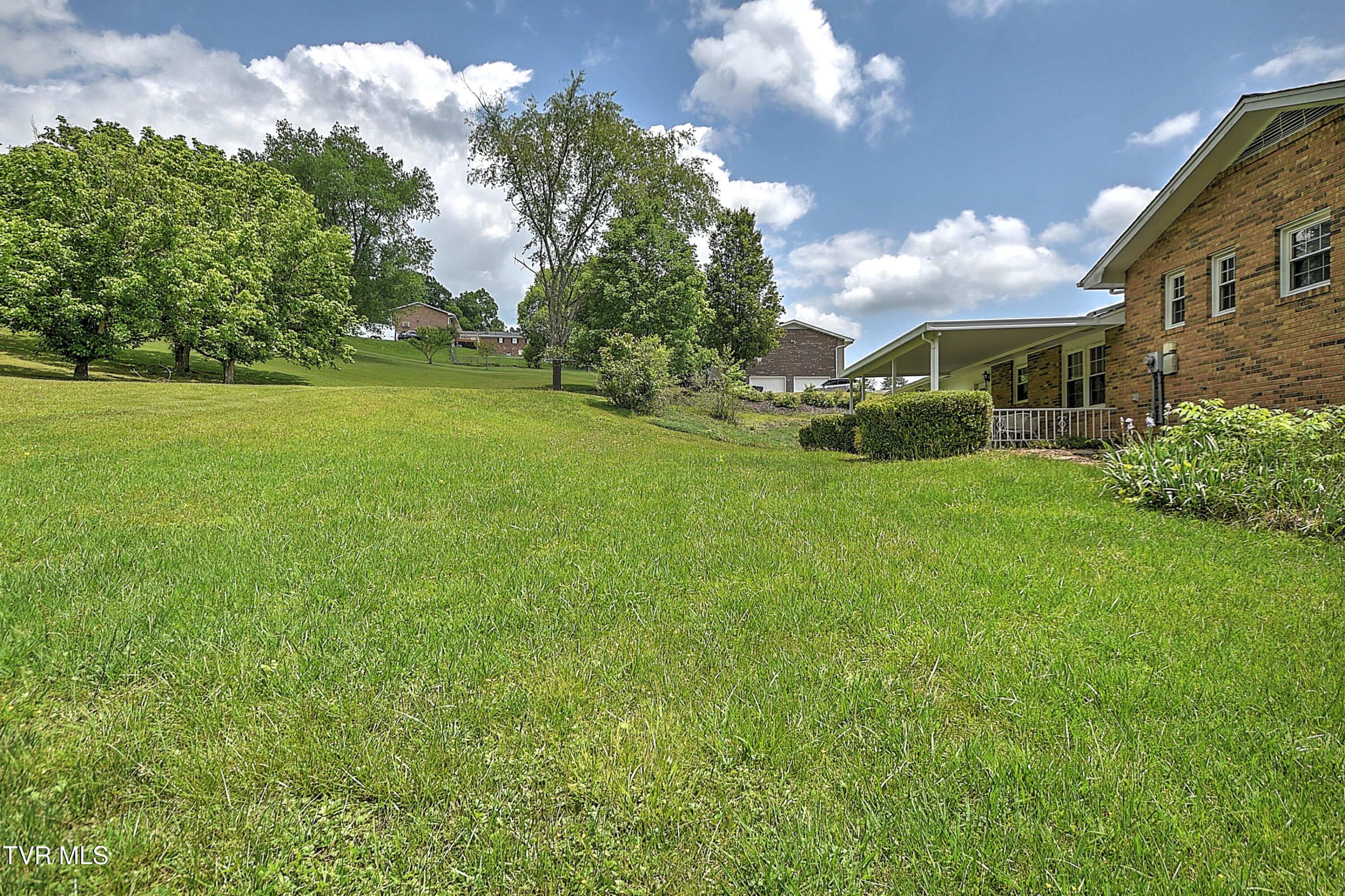 205 Clear Branch Circle, Blountville, Tennessee image 40