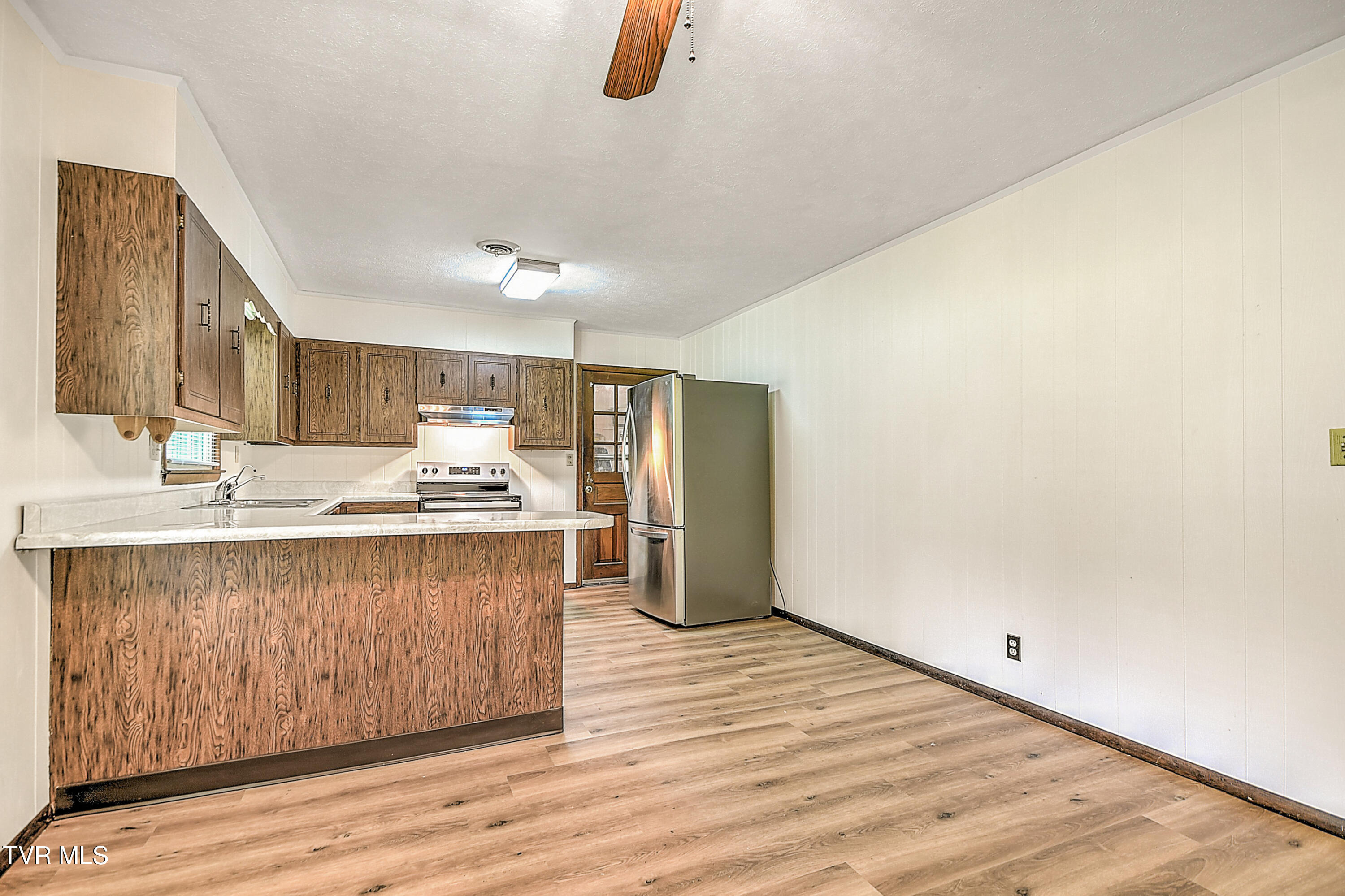 205 Clear Branch Circle, Blountville, Tennessee image 10