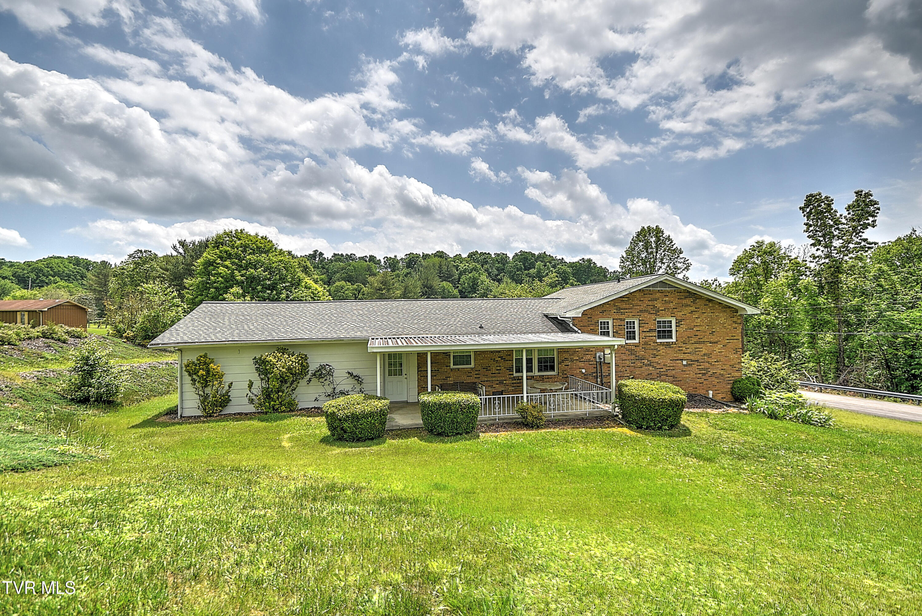 205 Clear Branch Circle, Blountville, Tennessee image 43