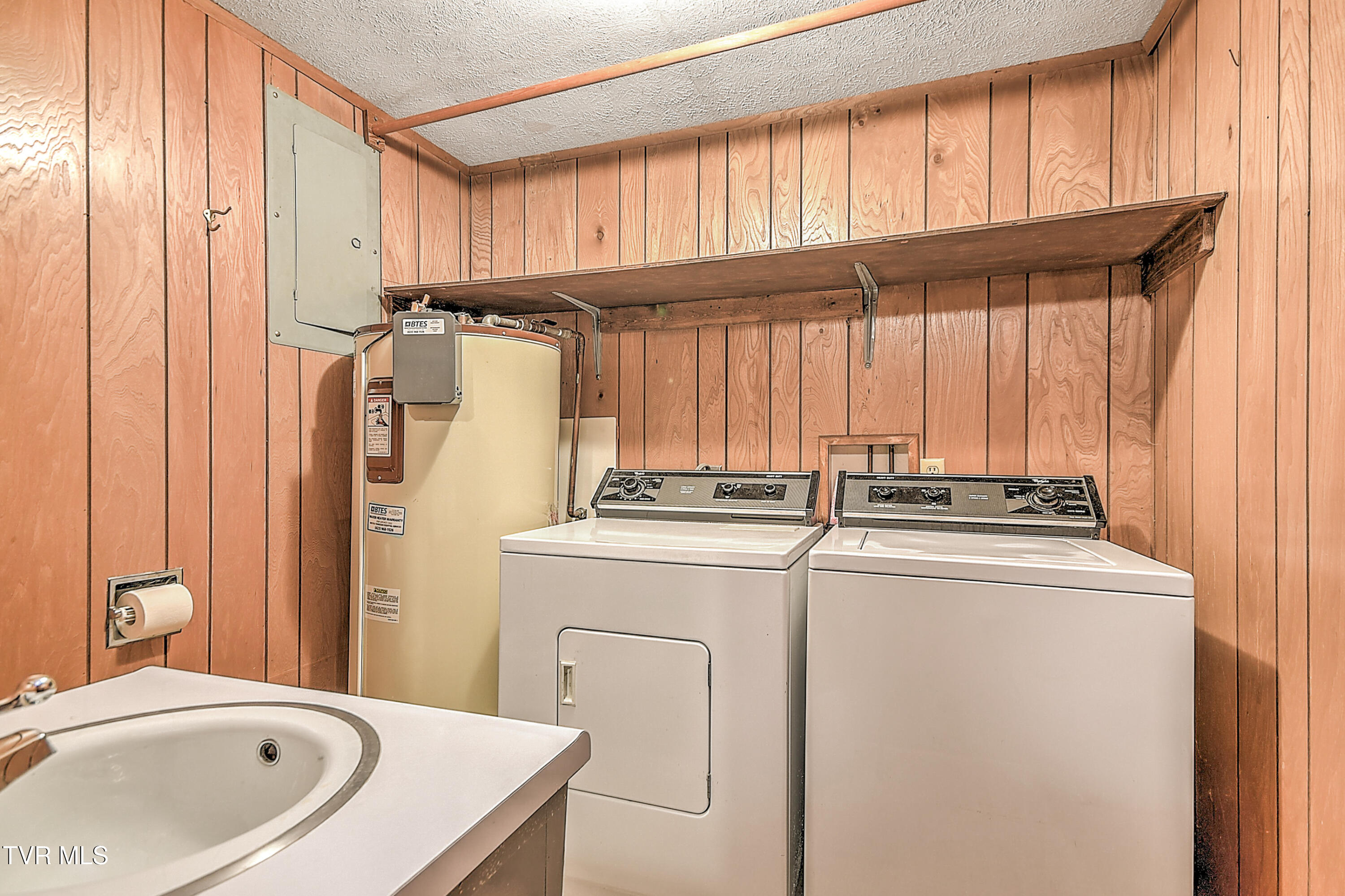 205 Clear Branch Circle, Blountville, Tennessee image 34