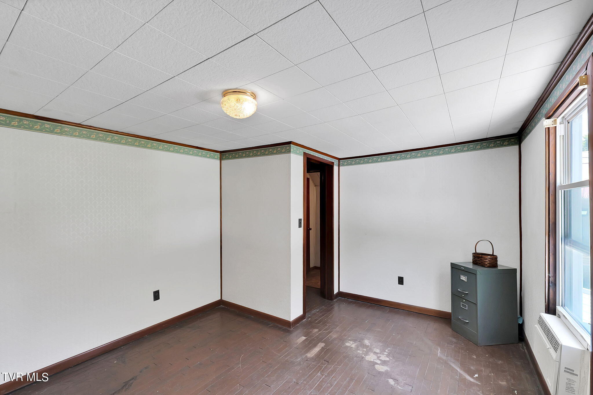 329 Beaver Dam Avenue, Damascus, Virginia image 20