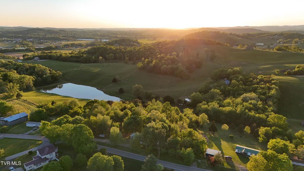 Photo of 1989 Conklin Road, Limestone, TN 37681 (MLS # 9994420)