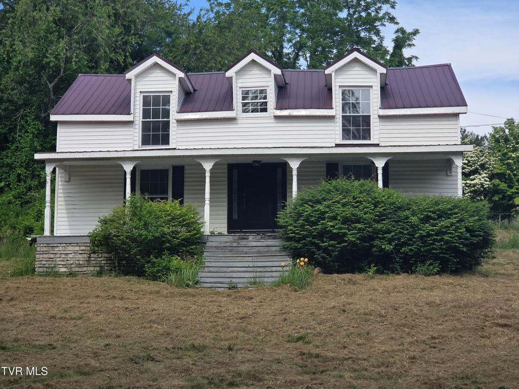 Photo of 13093 Kincannon Road, Glade Spring, VA 24340 (MLS # 9995751)