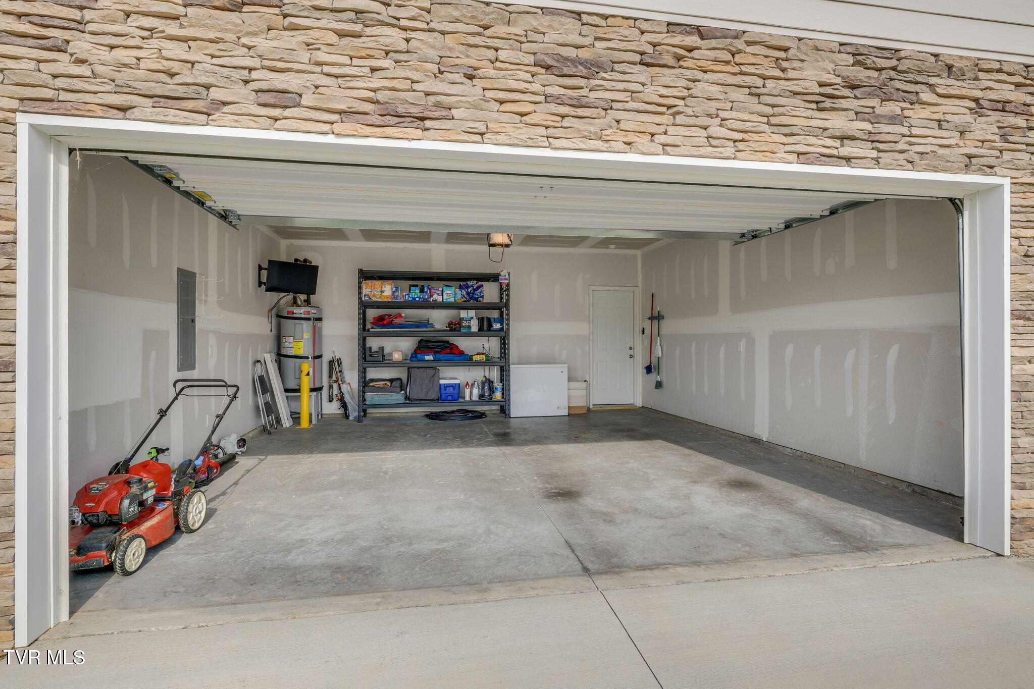 2340 Hamshire Street, Johnson City, Tennessee image 37