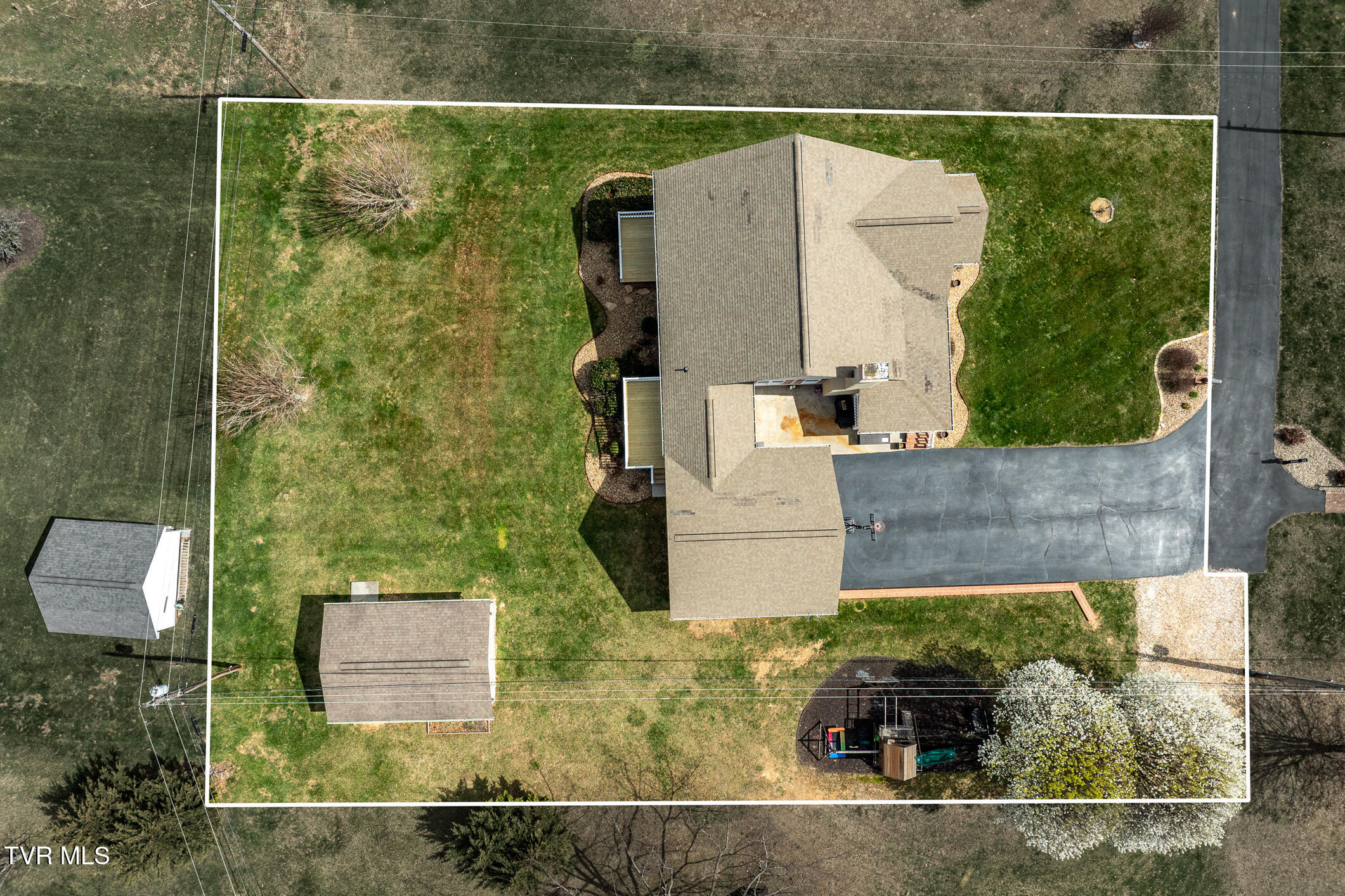 128 Echo Lane Lane, Lebanon, Virginia image 9