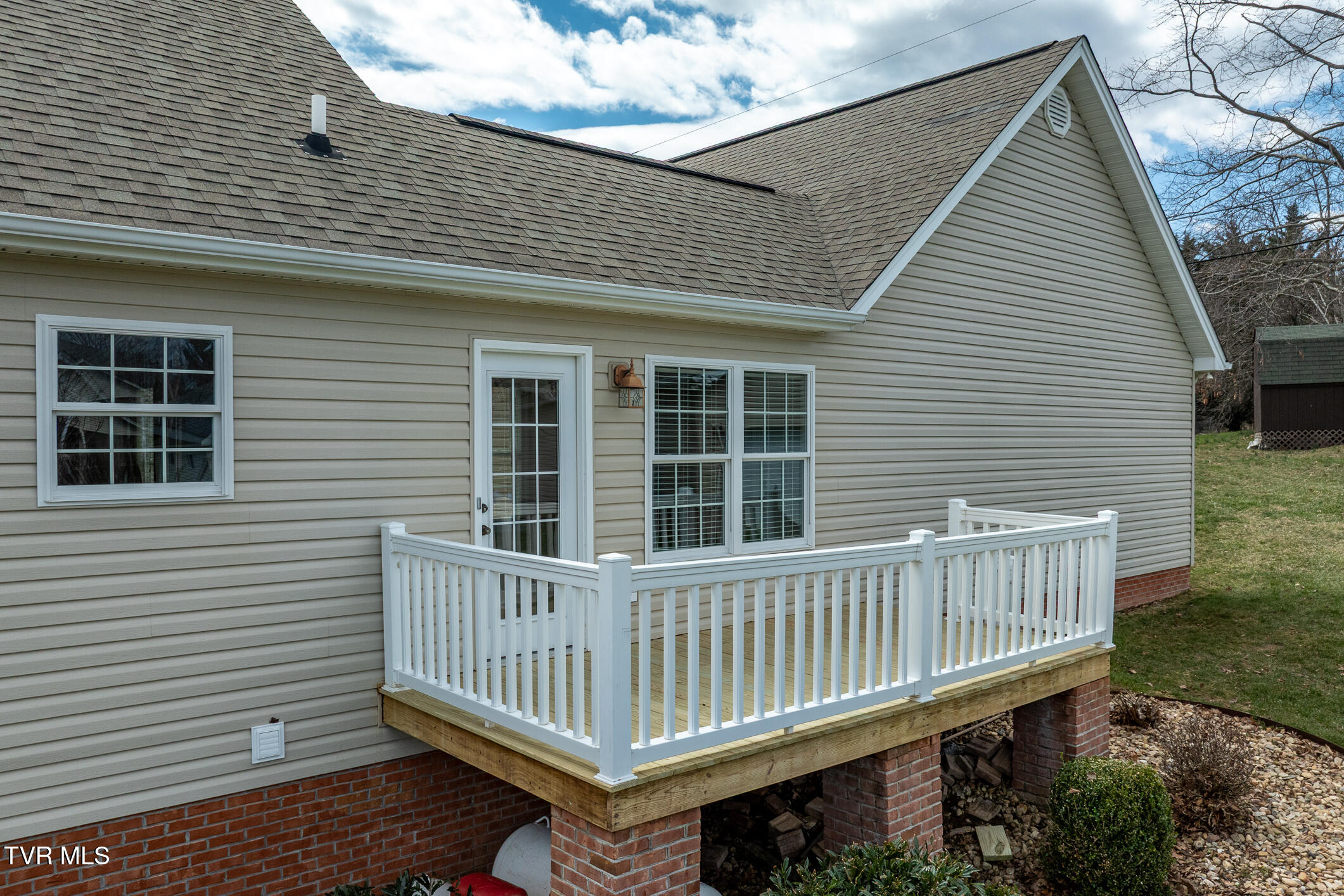 128 Echo Lane Lane, Lebanon, Virginia image 14